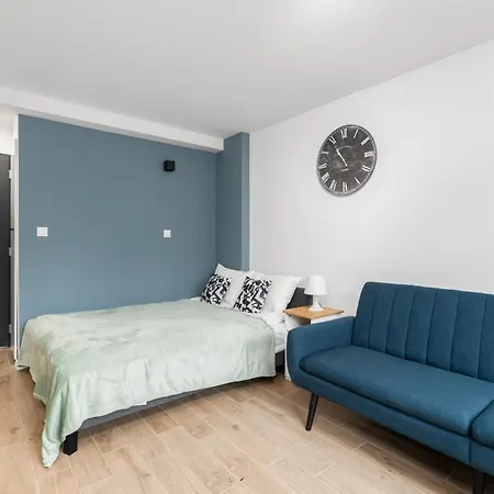 Апартаменты Krosnienska On Ground Level By Renters *